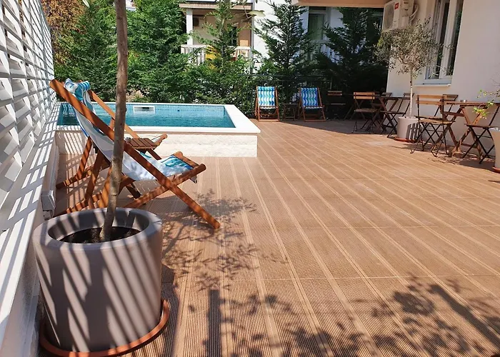 Sun And Sea Apartments